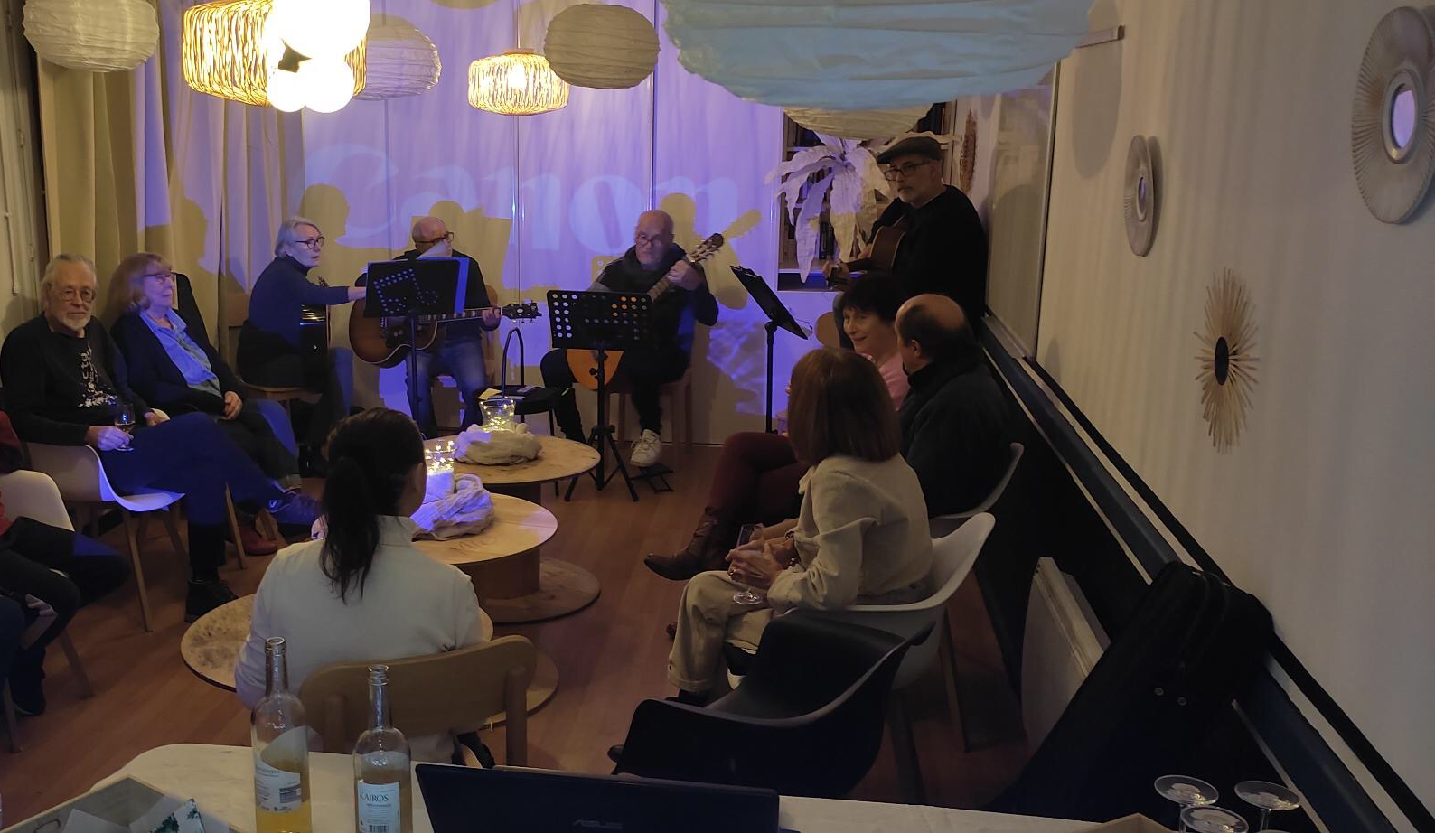 Lire la suite à propos de l’article Soirée acoustique